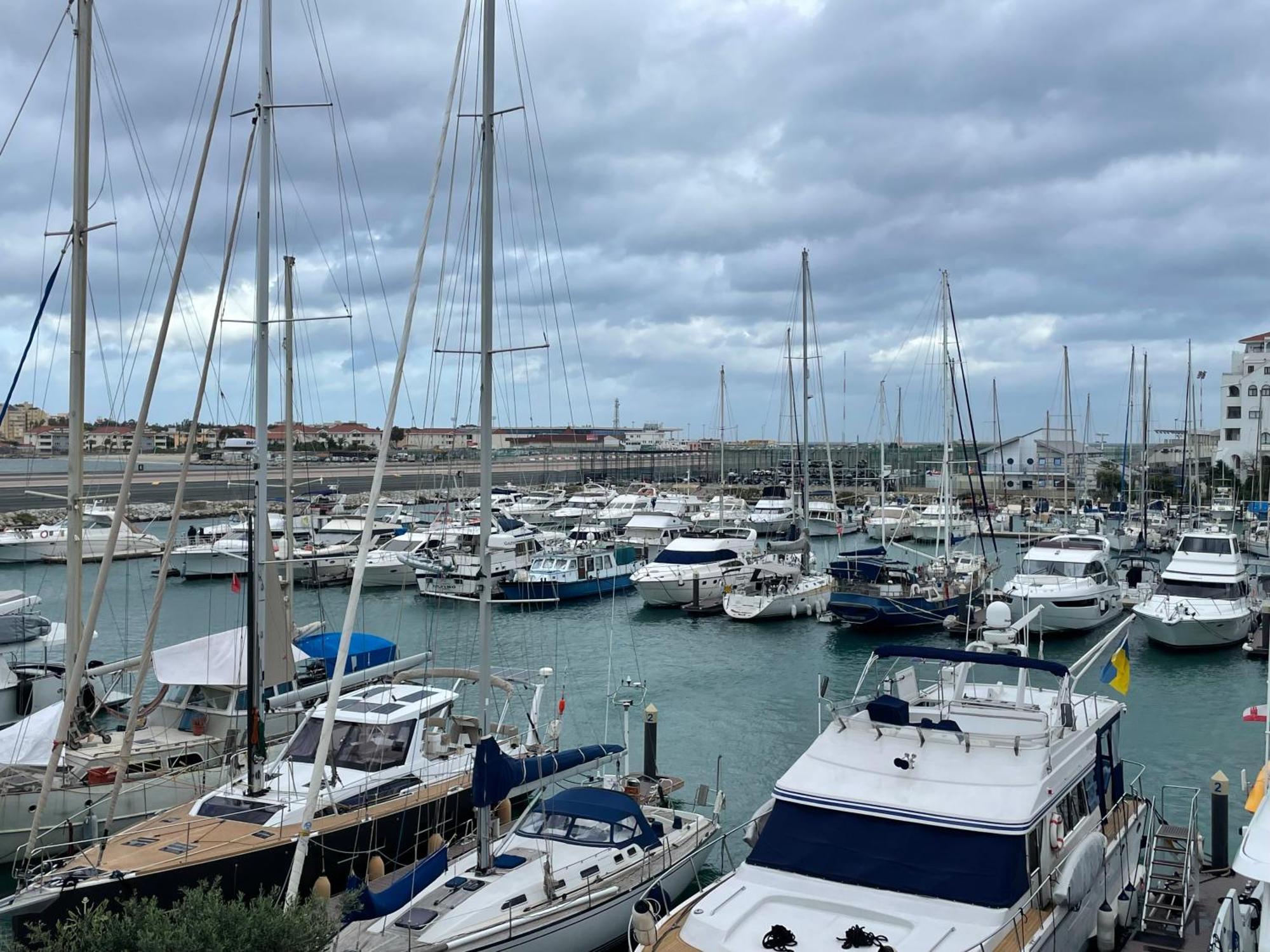 Deluxe Marina View Seafront Gibraltar Stay Kültér fotó
