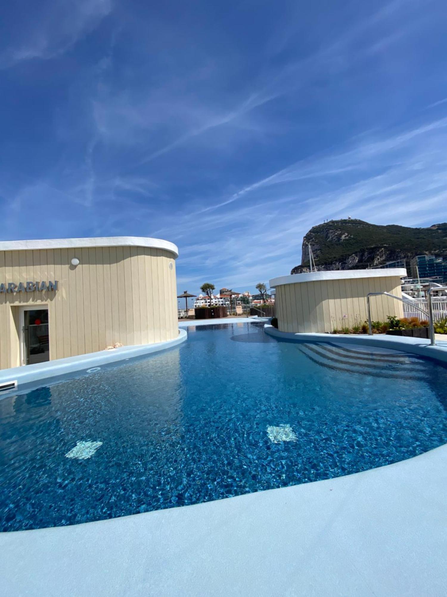 Deluxe Marina View Seafront Gibraltar Stay Kültér fotó